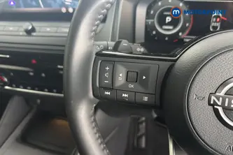 Nissan Qashqai Tekna Automatic Petrol SUV - Stock Number (1683011) - 4th supplementary image