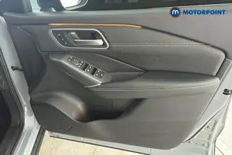 Nissan Qashqai Tekna Automatic Petrol SUV - Stock Number (1683011) - 18th supplementary image