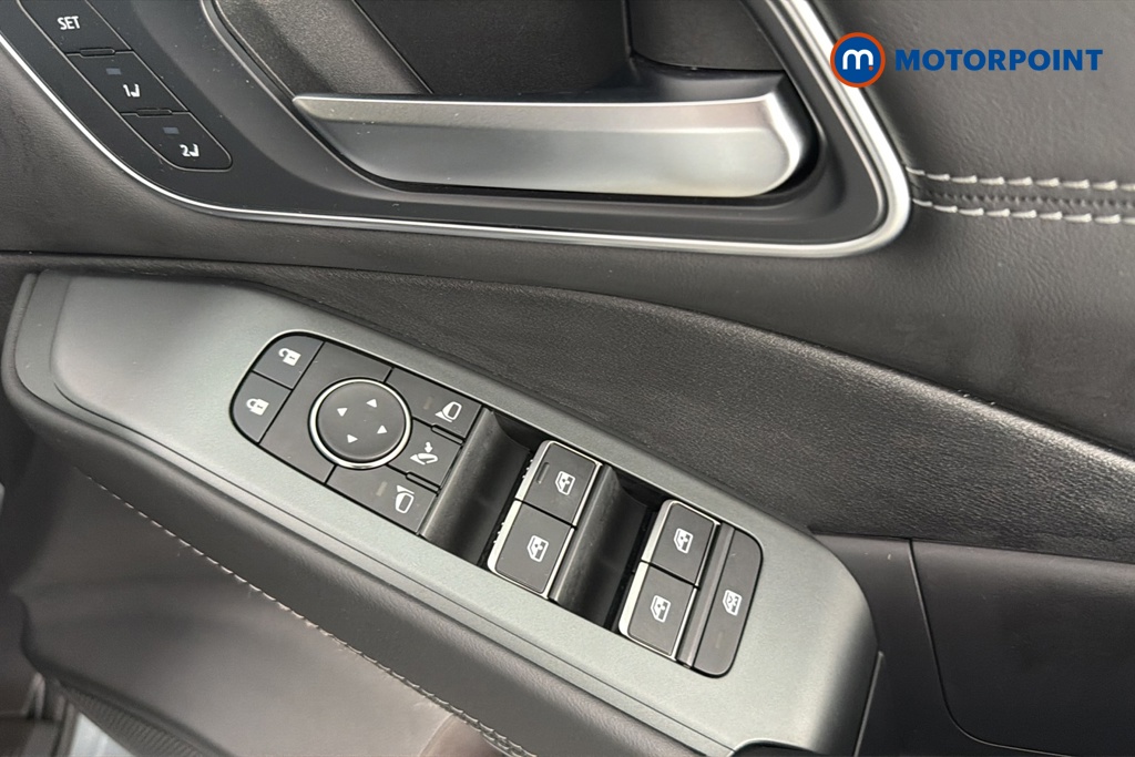 Nissan Qashqai Tekna Automatic Petrol SUV - Stock Number (1683011) - 19th supplementary image