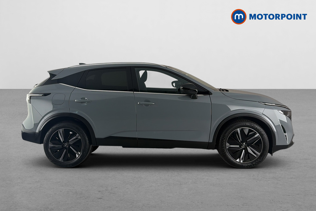 Nissan Qashqai Tekna Automatic Petrol SUV - Stock Number (1683011) - Passenger side