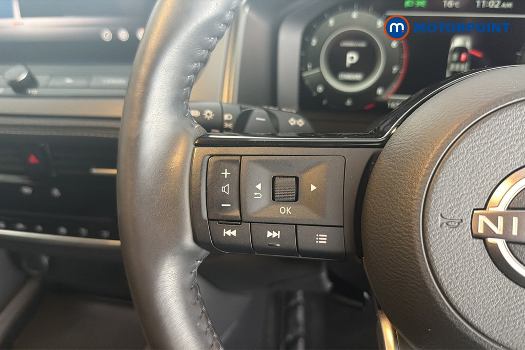 Nissan Qashqai Tekna Automatic Petrol SUV - Stock Number (1683012) - 4th supplementary image