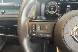 Nissan Qashqai Tekna Automatic Petrol SUV - Stock Number (1683012) - 4th supplementary image