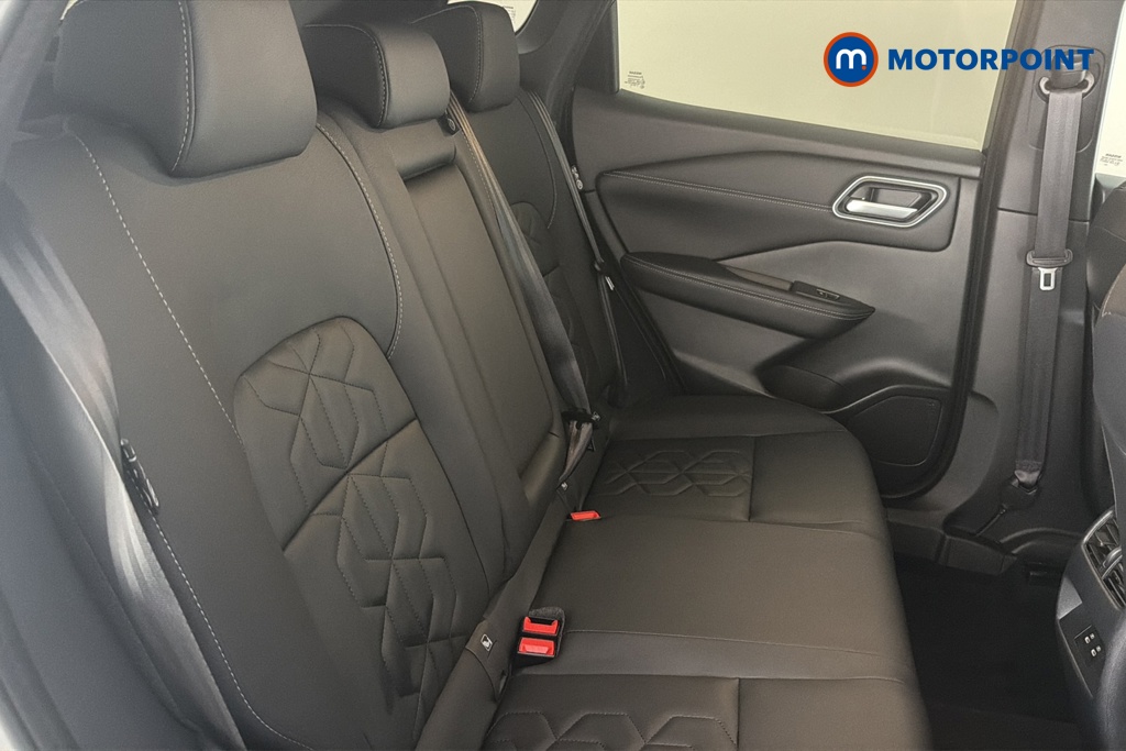 Nissan Qashqai Tekna Automatic Petrol SUV - Stock Number (1683012) - 25th supplementary image