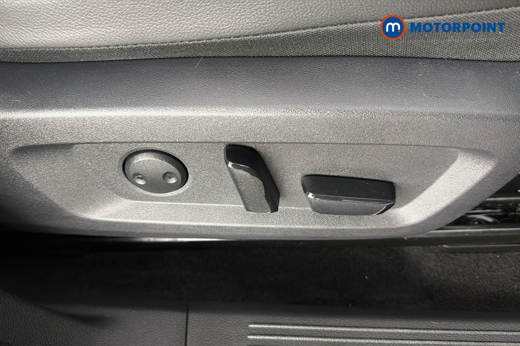 Nissan Qashqai Tekna Automatic Petrol SUV - Stock Number (1683022) - 23rd supplementary image