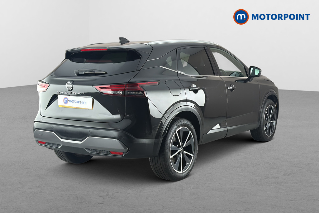 Nissan Qashqai Tekna Automatic Petrol SUV - Stock Number (1683022) - Passenger side rear corner