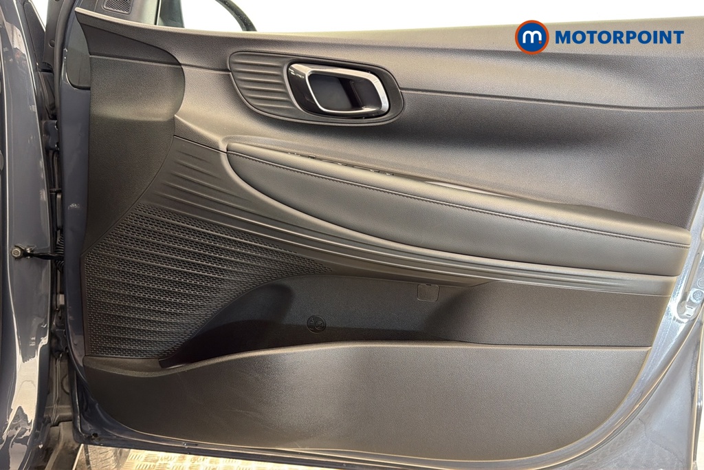 Hyundai Bayon Premium Automatic Petrol SUV - Stock Number (1683268) - 18th supplementary image