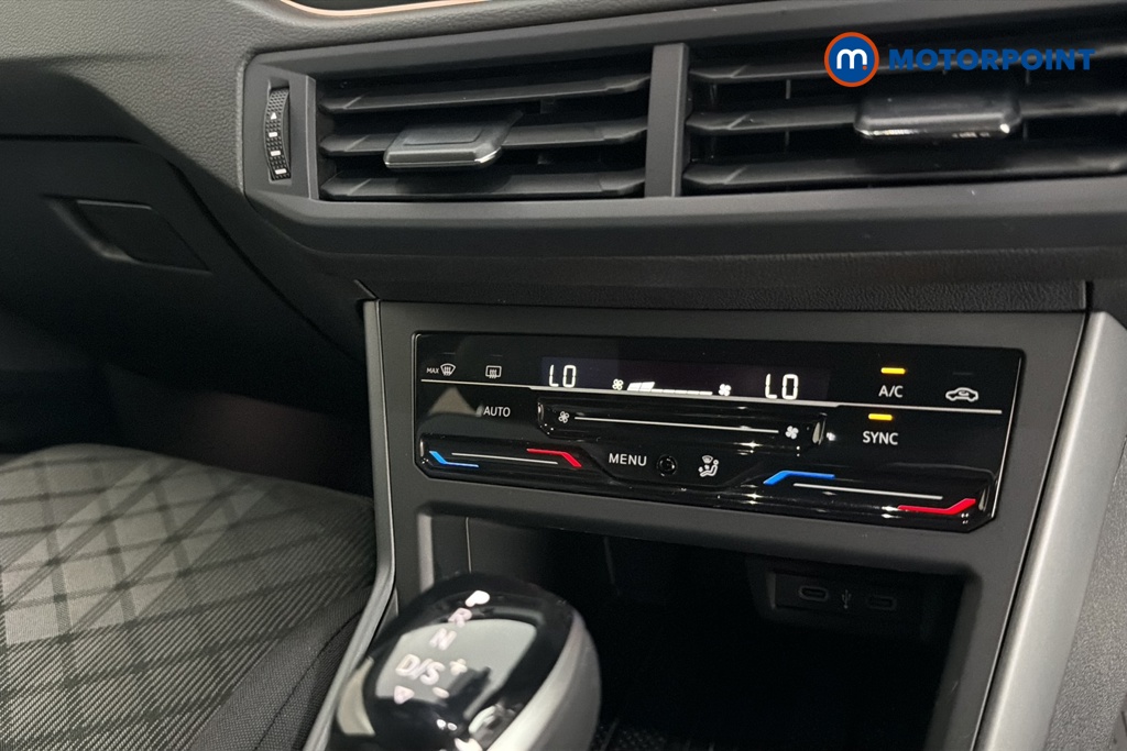 Volkswagen Polo R-Line Automatic Petrol Hatchback - Stock Number (1683488) - 12th supplementary image