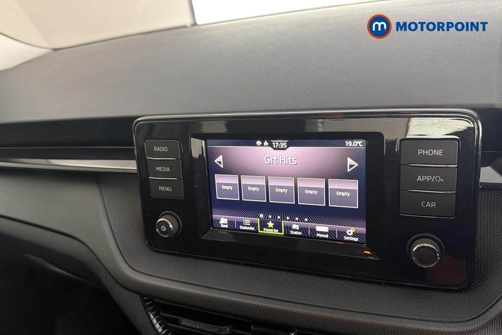 Skoda Fabia Se Comfort Manual Petrol Hatchback - Stock Number (1683598) - 8th supplementary image