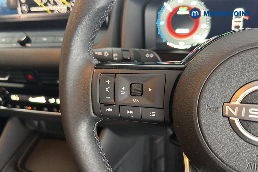 Nissan Qashqai N-Connecta Automatic Petrol-Electric Hybrid SUV - Stock Number (1683658) - 4th supplementary image