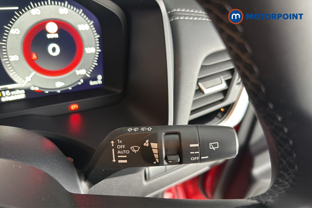 Nissan Qashqai N-Connecta Automatic Petrol-Electric Hybrid SUV - Stock Number (1683658) - 6th supplementary image
