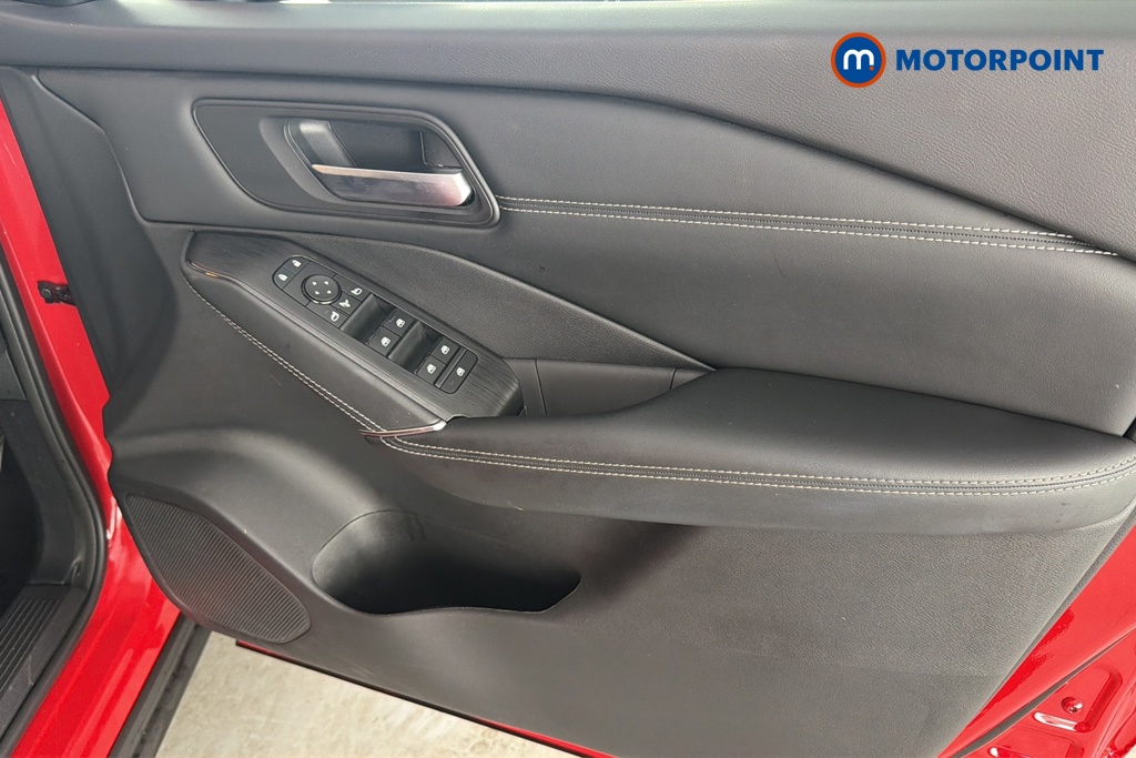 Nissan Qashqai N-Connecta Automatic Petrol-Electric Hybrid SUV - Stock Number (1683658) - 18th supplementary image