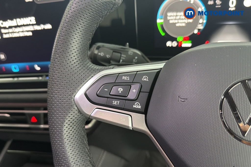 Volkswagen Tiguan R-Line Automatic Petrol Plug-In Hybrid SUV - Stock Number (1683662) - 4th supplementary image