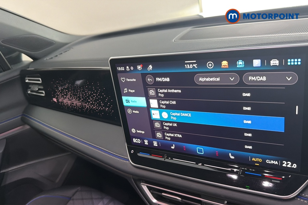 Volkswagen Tiguan R-Line Automatic Petrol Plug-In Hybrid SUV - Stock Number (1683662) - 8th supplementary image