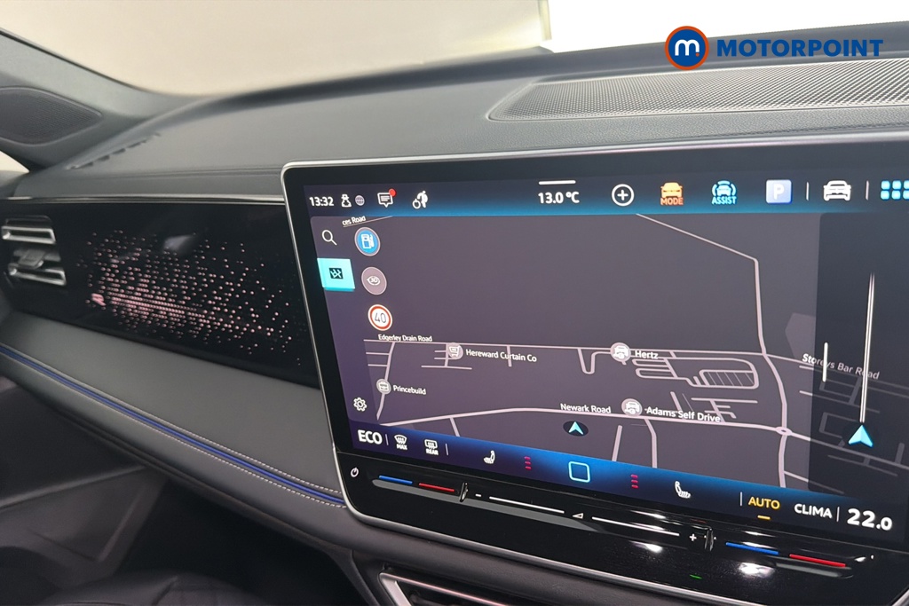 Volkswagen Tiguan R-Line Automatic Petrol Plug-In Hybrid SUV - Stock Number (1683662) - 9th supplementary image