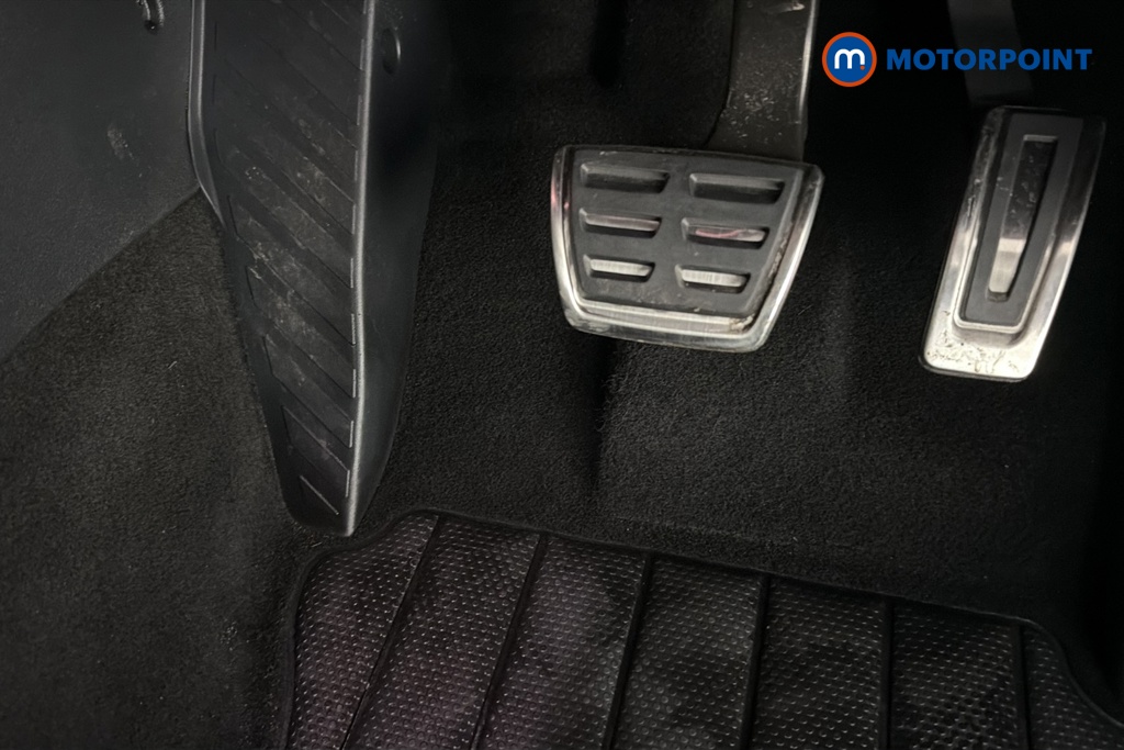 Volkswagen Tiguan R-Line Automatic Petrol Plug-In Hybrid SUV - Stock Number (1683662) - 24th supplementary image
