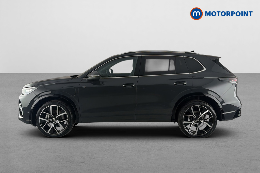 Volkswagen Tiguan R-Line Automatic Petrol Plug-In Hybrid SUV - Stock Number (1683662) - Drivers side