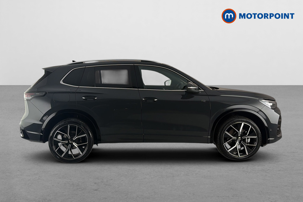 Volkswagen Tiguan R-Line Automatic Petrol Plug-In Hybrid SUV - Stock Number (1683662) - Passenger side