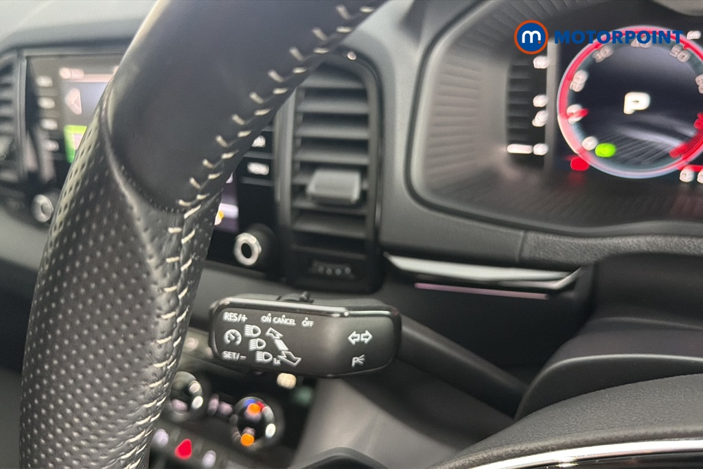 Skoda Karoq Sportline Automatic Petrol SUV - Stock Number (1683663) - 5th supplementary image