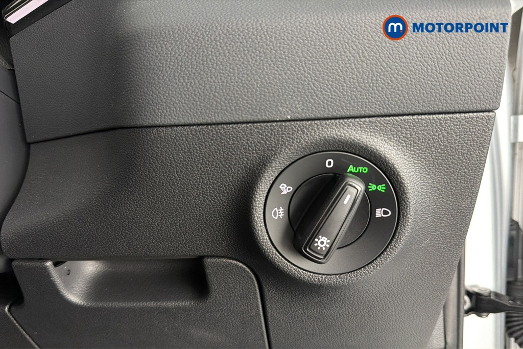 Skoda Karoq Sportline Automatic Petrol SUV - Stock Number (1683663) - 11th supplementary image