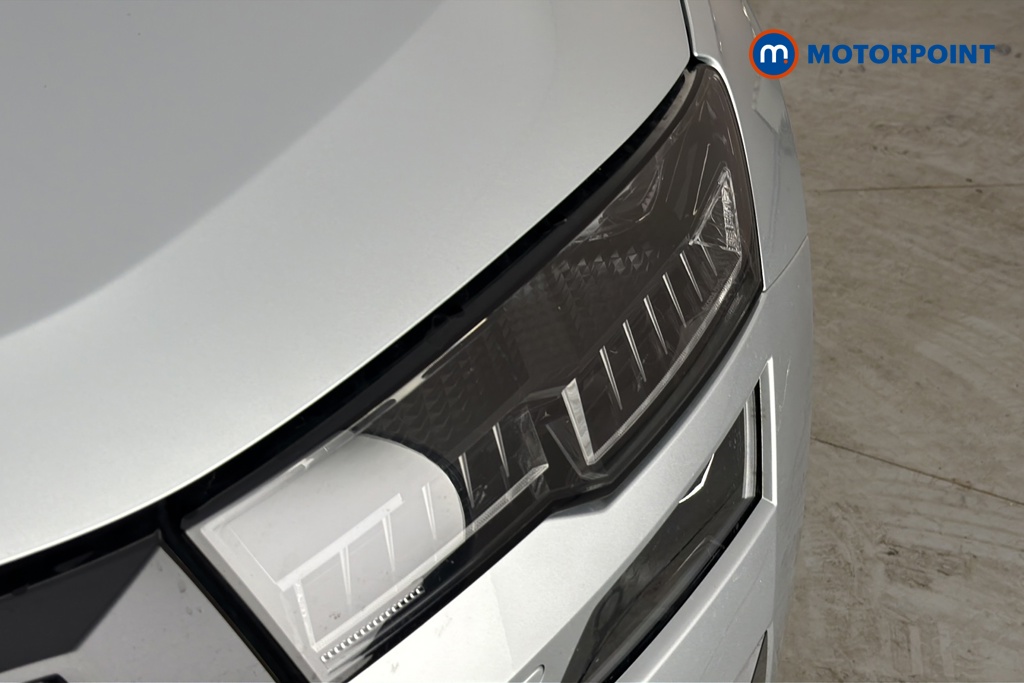 Skoda Karoq Sportline Automatic Petrol SUV - Stock Number (1683663) - 42nd supplementary image