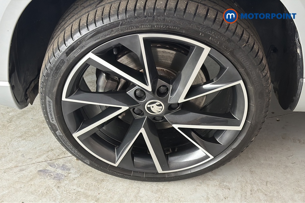 Skoda Karoq Sportline Automatic Petrol SUV - Stock Number (1683663) - 44th supplementary image