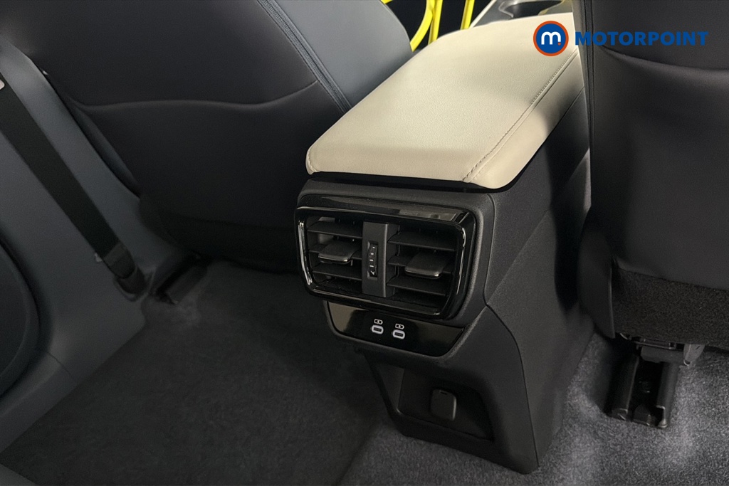 Lexus RZ Premium Automatic Electric SUV - Stock Number (1658277) - 28th supplementary image