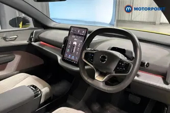 Volvo Ex30 Ultra Automatic Electric SUV - Stock Number (1674369) - 1st supplementary image