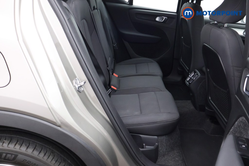 Volvo Xc40 Momentum Manual Petrol SUV - Stock Number (1675978) - 14th supplementary image