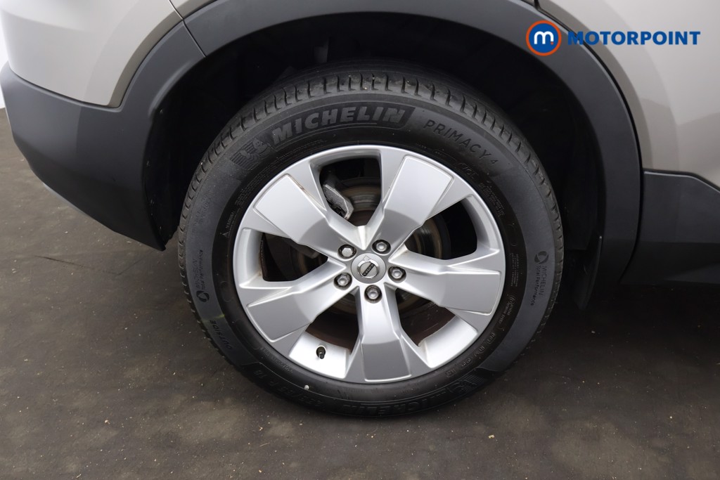 Volvo Xc40 Momentum Manual Petrol SUV - Stock Number (1675978) - 20th supplementary image