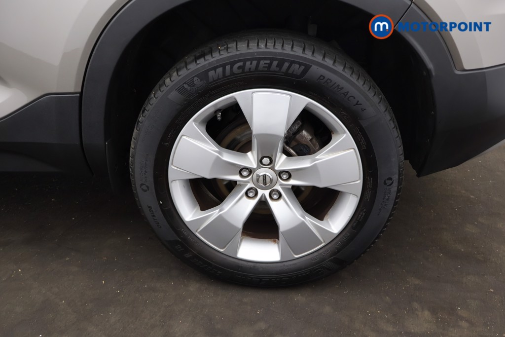Volvo Xc40 Momentum Manual Petrol SUV - Stock Number (1675978) - 23rd supplementary image