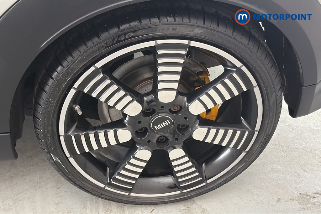 Mini Hatchback Cooper S Exclusive Automatic Petrol Hatchback - Stock Number (1681199) - 45th supplementary image