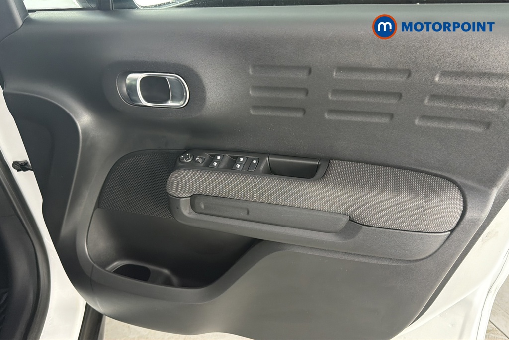 Citroen C3 Aircross Plus Manual Petrol SUV - Stock Number (1681684) - 18th supplementary image
