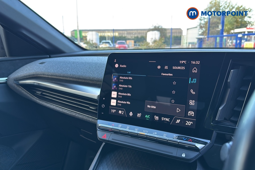 Renault Megane E-Tech Techno Automatic Electric Hatchback - Stock Number (1681839) - 8th supplementary image