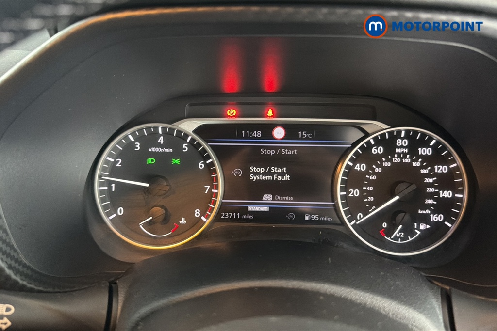 Nissan Juke Tekna Manual Petrol SUV - Stock Number (1682236) - 7th supplementary image