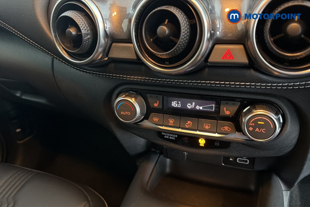 Nissan Juke Tekna Manual Petrol SUV - Stock Number (1682236) - 12th supplementary image