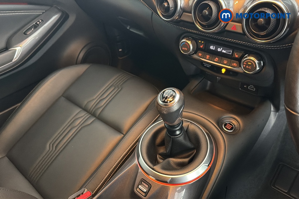 Nissan Juke Tekna Manual Petrol SUV - Stock Number (1682236) - 15th supplementary image