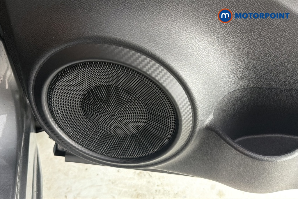 Nissan Juke Tekna Manual Petrol SUV - Stock Number (1682236) - 21st supplementary image