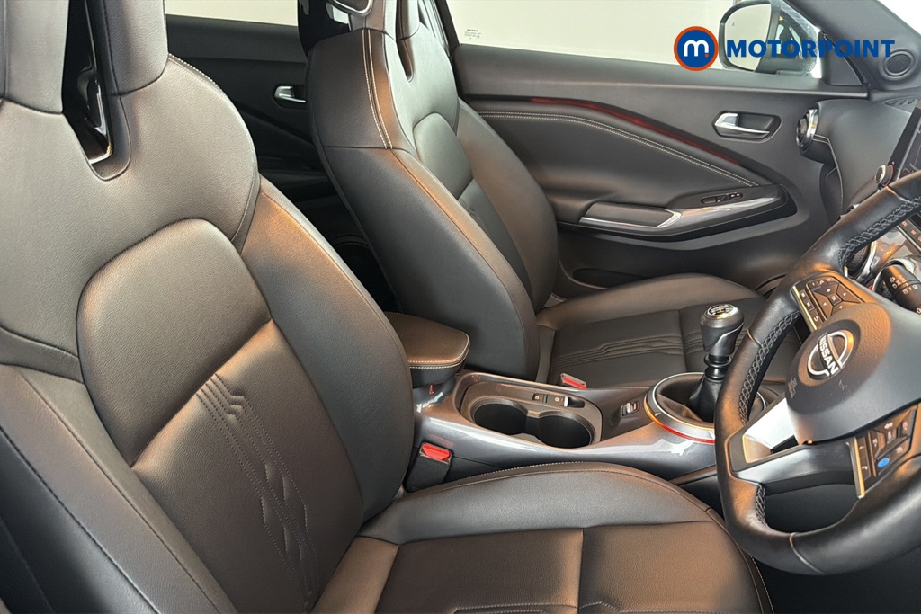Nissan Juke Tekna Manual Petrol SUV - Stock Number (1682236) - 22nd supplementary image