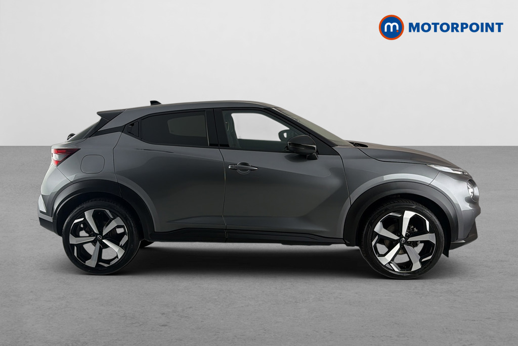 Nissan Juke Tekna Manual Petrol SUV - Stock Number (1682236) - Passenger side