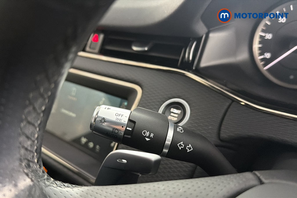 Land Rover Range Rover Evoque R-Dynamic S Automatic Petrol Plug-In Hybrid SUV - Stock Number (1682855) - 5th supplementary image