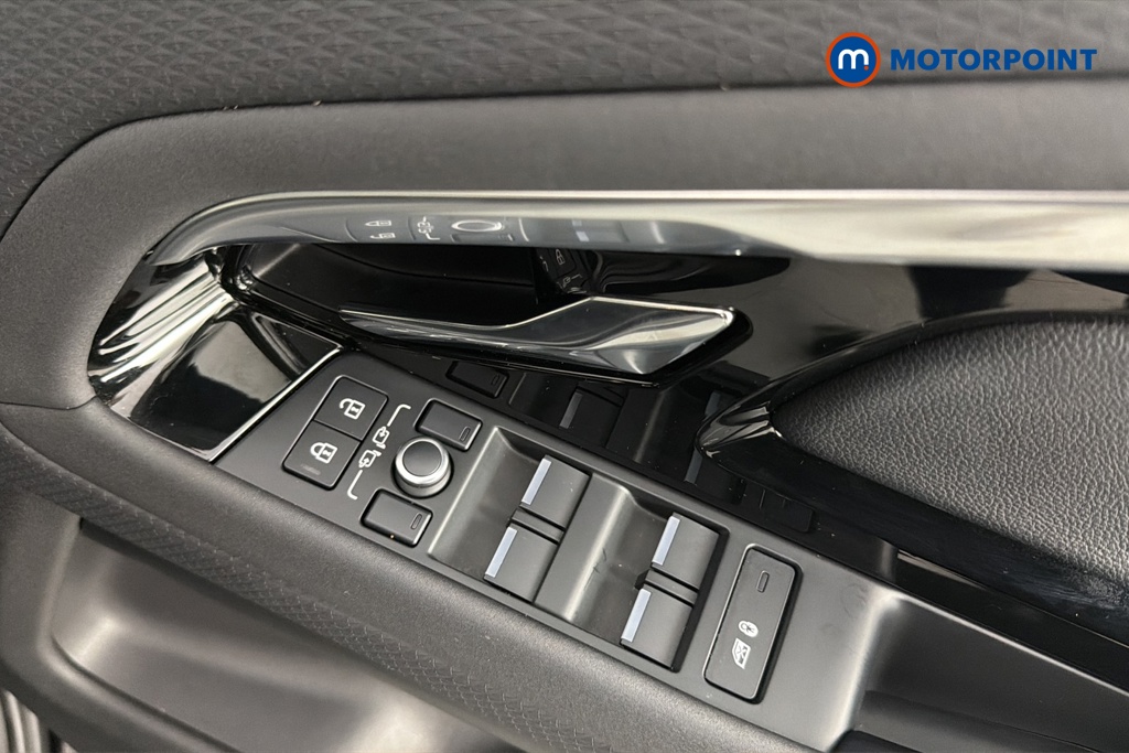 Land Rover Range Rover Evoque R-Dynamic S Automatic Petrol Plug-In Hybrid SUV - Stock Number (1682855) - 19th supplementary image