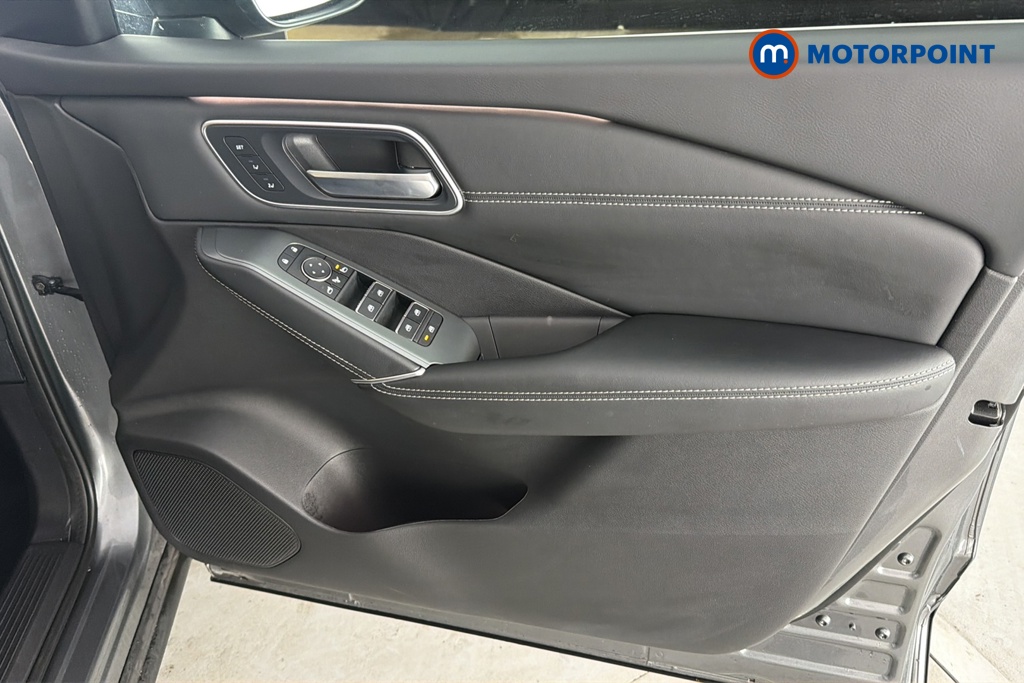 Nissan Qashqai Tekna Automatic Petrol SUV - Stock Number (1682979) - 18th supplementary image