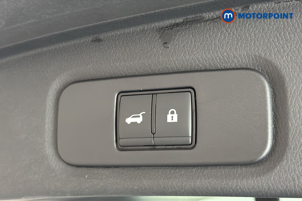 Nissan Qashqai Tekna Automatic Petrol SUV - Stock Number (1682979) - 35th supplementary image
