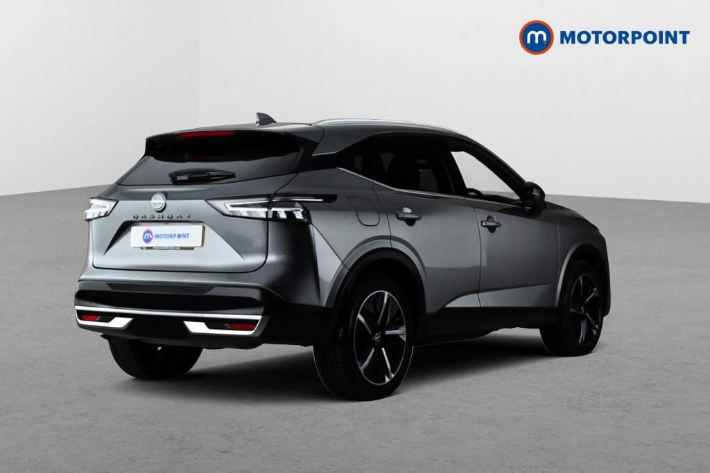 Nissan Qashqai Tekna Automatic Petrol SUV - Stock Number (1682979) - Passenger side rear corner