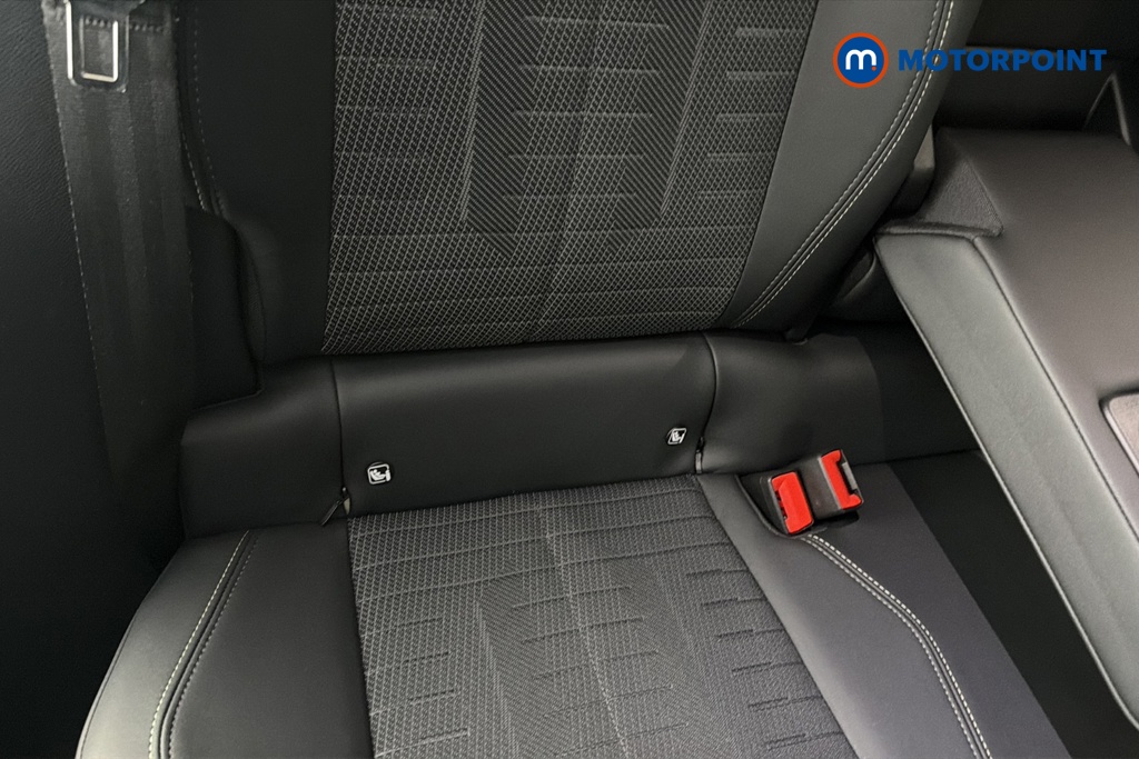 Peugeot 3008 GT Automatic Petrol SUV - Stock Number (1682985) - 27th supplementary image