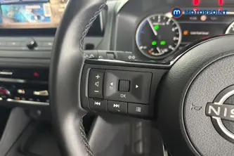 Nissan Qashqai Acenta Premium Automatic Petrol-Electric Hybrid SUV - Stock Number (1683653) - 4th supplementary image