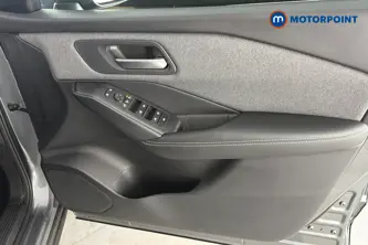 Nissan Qashqai Acenta Premium Automatic Petrol-Electric Hybrid SUV - Stock Number (1683653) - 18th supplementary image