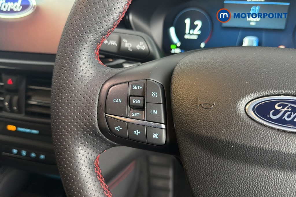 Ford Focus St-Line X Manual Petrol Hatchback - Stock Number (1683660) - 4th supplementary image
