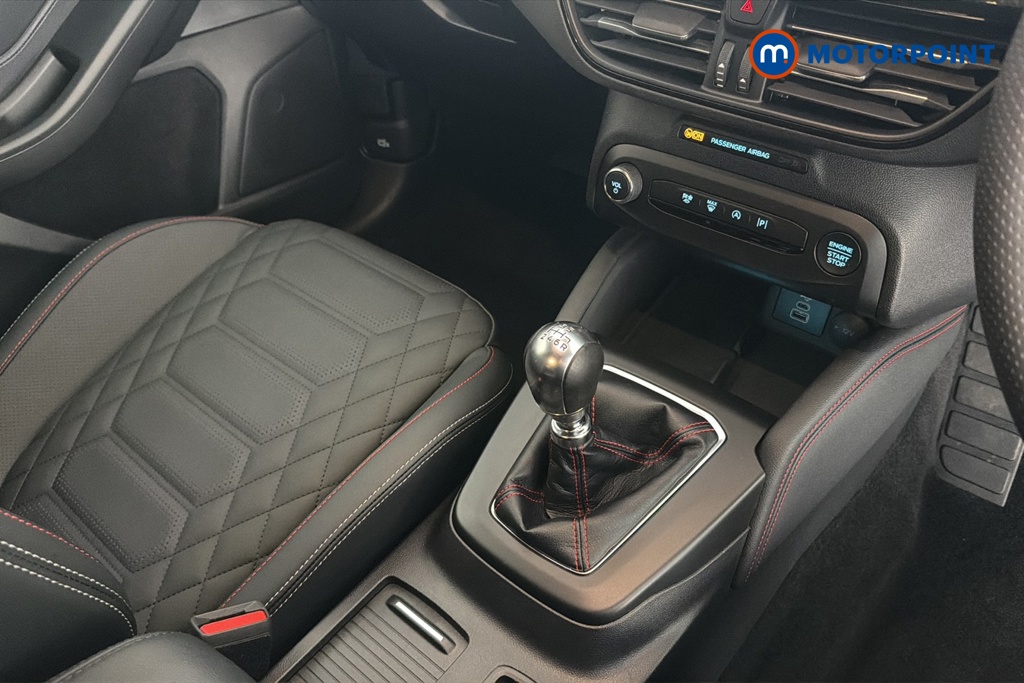 Ford Focus St-Line X Manual Petrol Hatchback - Stock Number (1683660) - 15th supplementary image