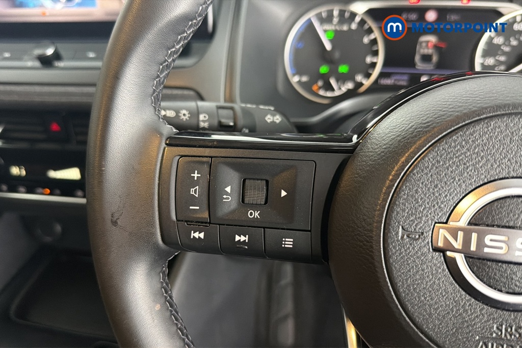 Nissan Qashqai Acenta Premium Automatic Petrol-Electric Hybrid SUV - Stock Number (1683661) - 4th supplementary image